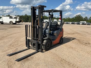 Main image Toyota 8FGU15